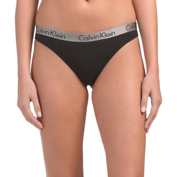 NWT Calvin Klein 3 pack Radiant Thongs M - Picture 2 of 8